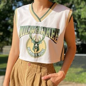 🦌 NBA Milwaukee Bucks Cropped White Jersey from Ultra Game 🦌